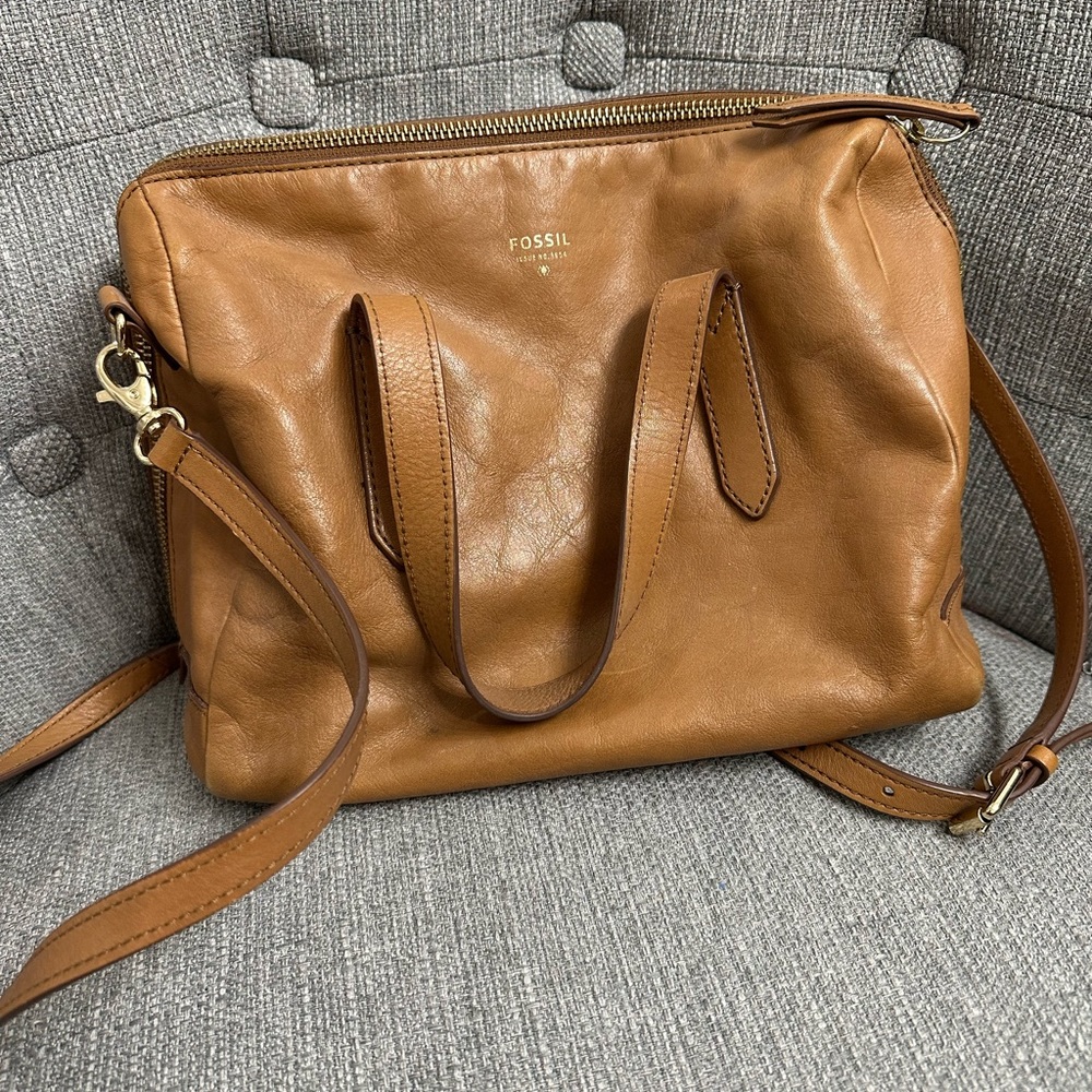 Fossil Sydney satchel camel